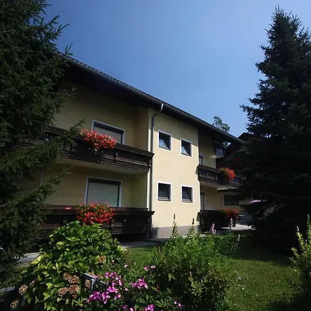 فندق مبيت وإفطار Gastehaus Peteln-jerney 3*